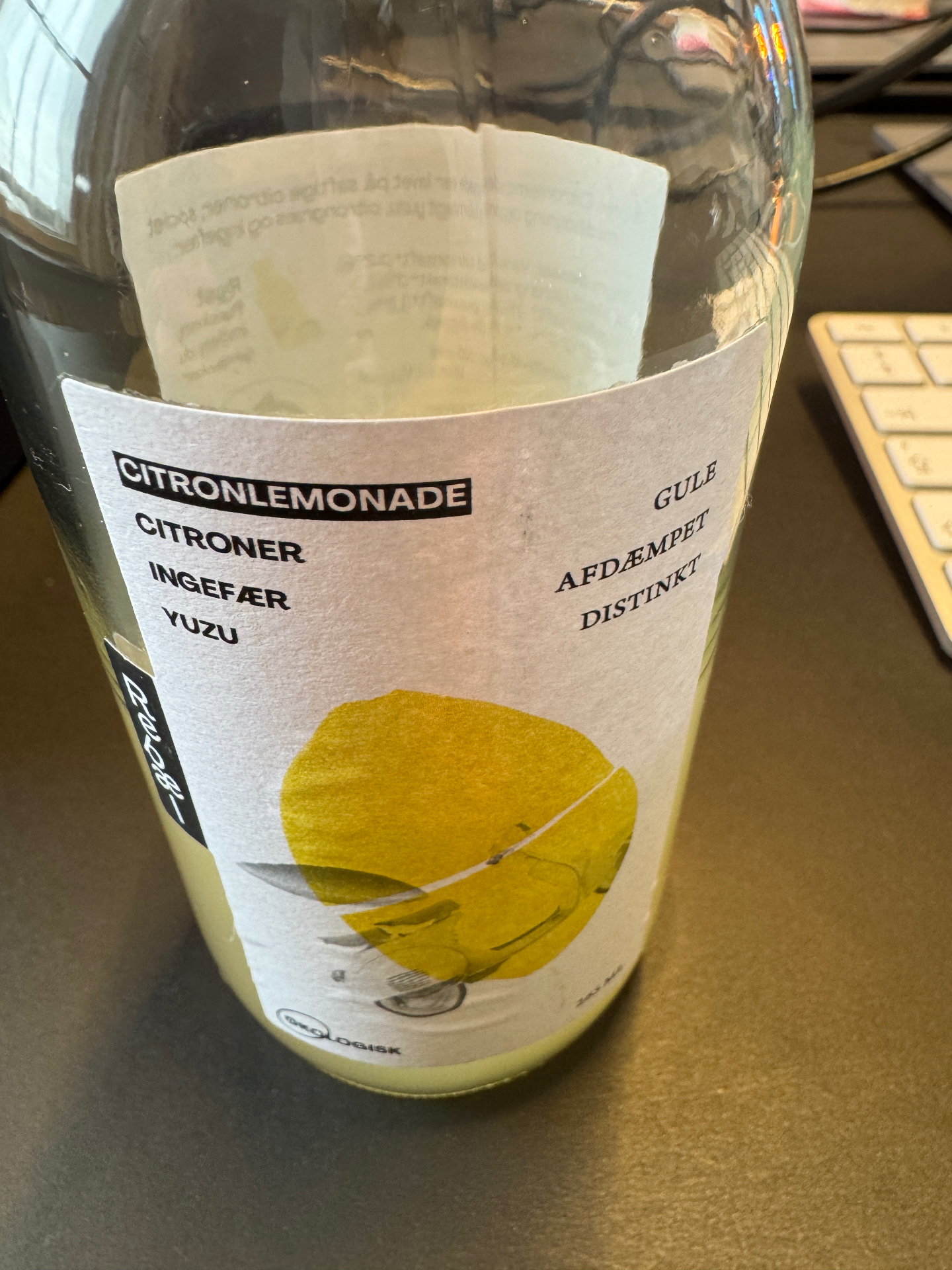 Rebæl Citronlemonade Citronlemonade (Citroner, Ingefær & Yuzu)
